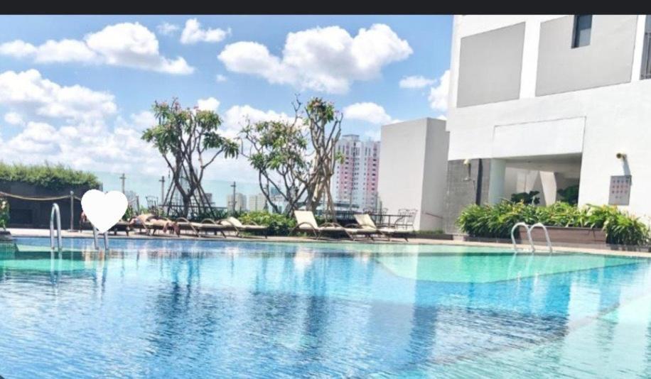Your Home - Rivergate Residence Ho Chi Minh-stad Buitenkant foto