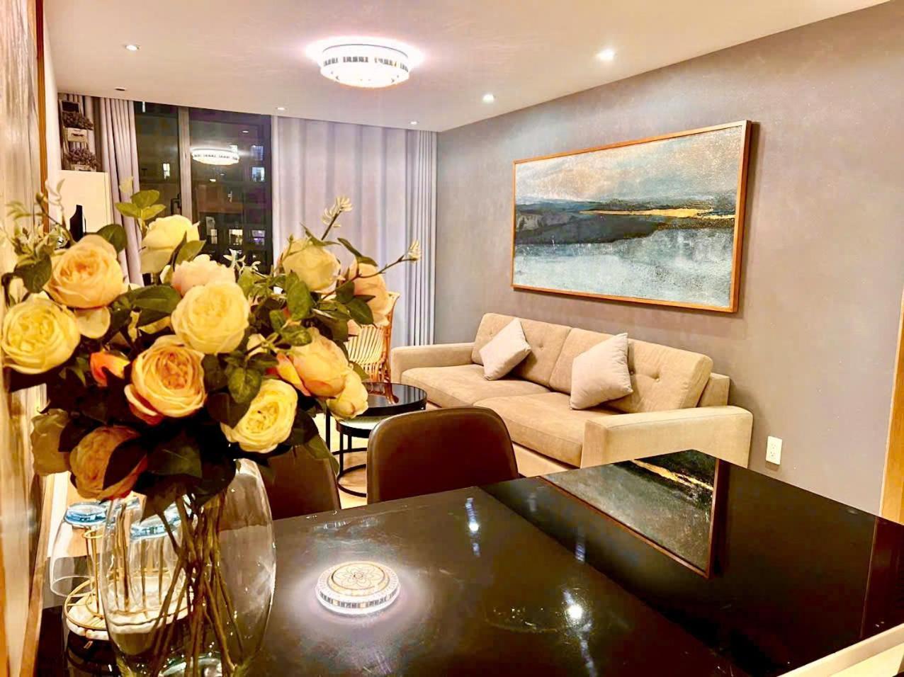 Your Home - Rivergate Residence Ho Chi Minh-stad Buitenkant foto