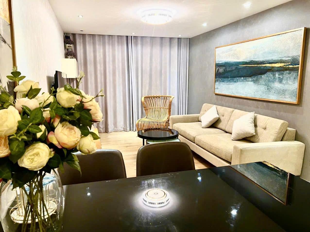 Your Home - Rivergate Residence Ho Chi Minh-stad Buitenkant foto